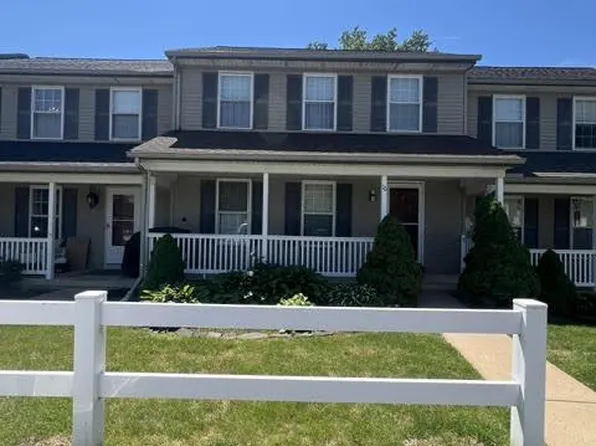 16 Cold Stream Dr, Lancaster, PA 17603