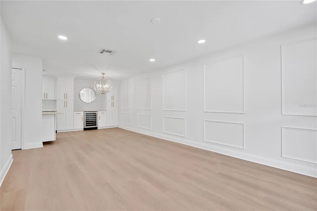 1 bed, 1.0 bath, 663 sqft, $1,650 — Photo 2