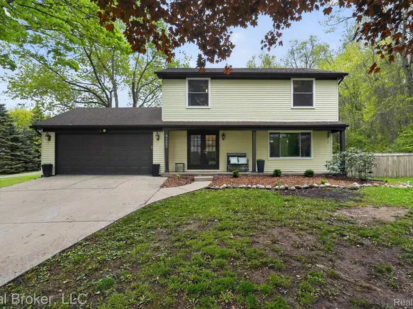 3885 Morgan Rd, Orion, MI 48359