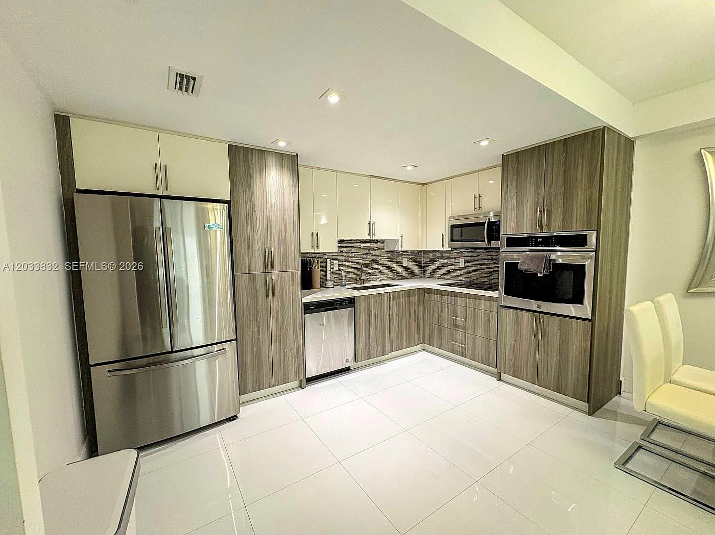 Oceanview Building B Cond — Photo 2
