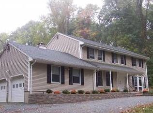 239 Mountain Rd, Ringoes, NJ 08551