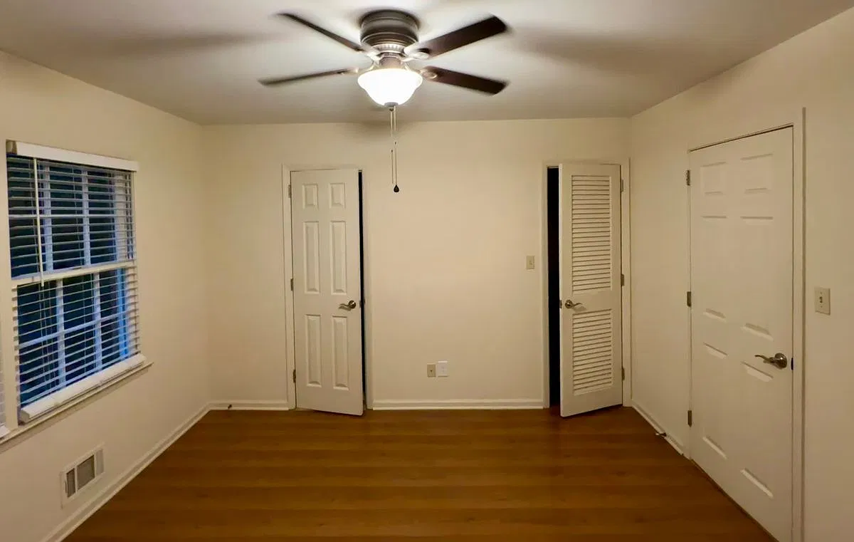 1 bed, 1.0 bath, 1200 sqft, $1,000 — Photo 3
