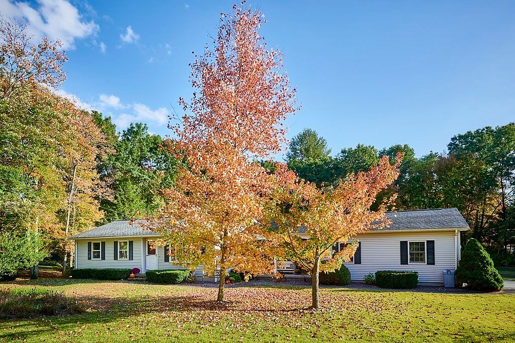 233 Bay Rd, Belchertown, MA 01007 Zillow