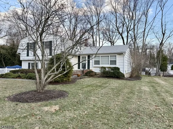 8 Johnston Dr, Morris Twp., NJ 07960