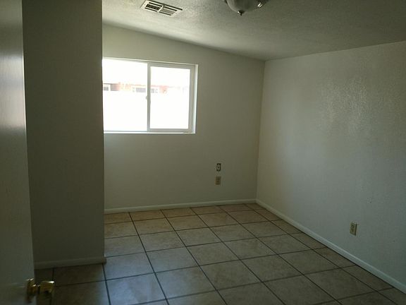5th image of 6615 N 40th Dr