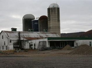 10998 River Rd, Corning, NY 14830