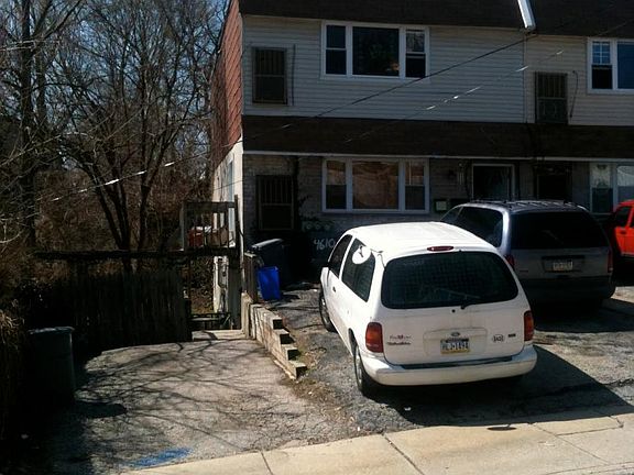 3rd image of 4610 Silverwood St #2
