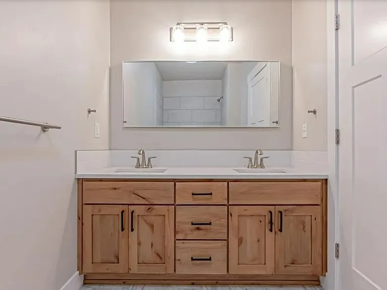 5622 Glass Mountain Blvd — Photo 10