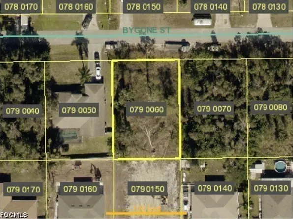 5209 Bygone St, Lehigh Acres, FL 33971