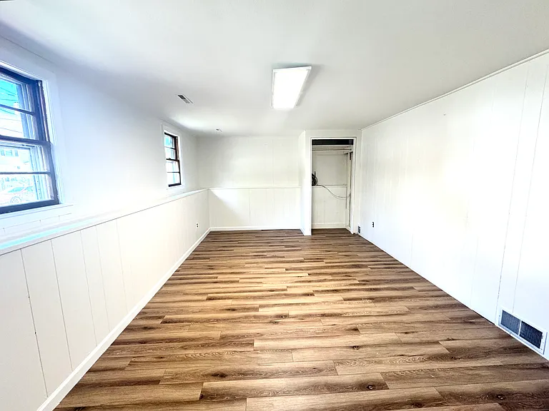 66 Harrison Ave — Photo 17