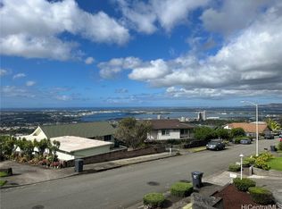 98-1371 Kaonohi St, Aiea, HI 96701