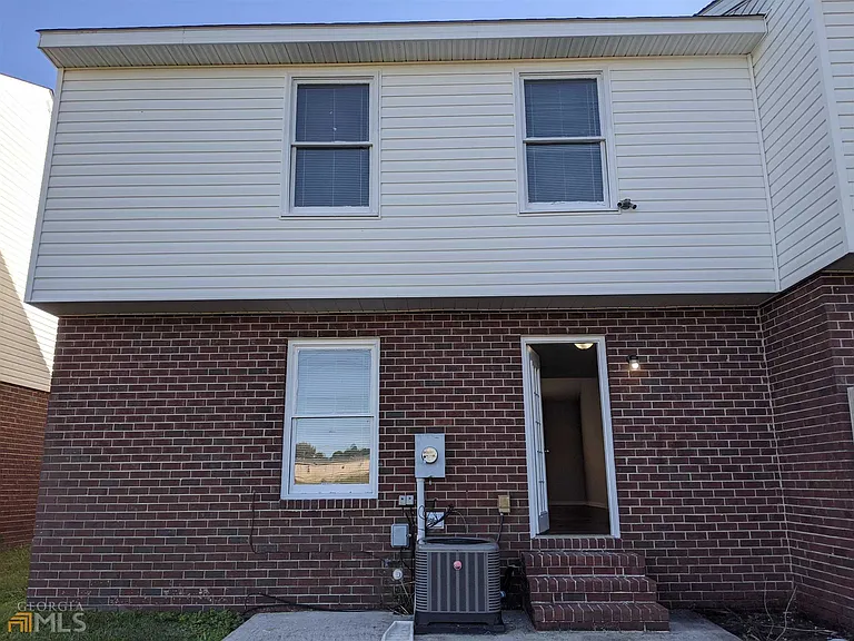 230 Lanier Dr #301 — Photo 19