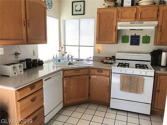 5th image of 5625 Desert Creek Way