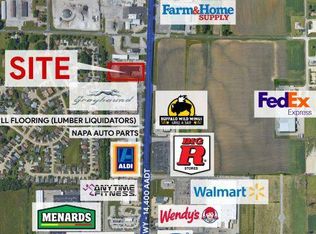 2875 N Dirksen Pkwy, Springfield, IL 62702