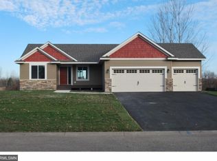 705 Acacia Dr S, Annandale, MN 55302