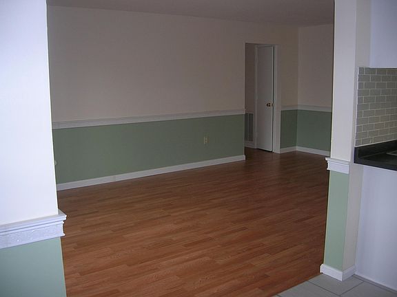 5th image of 58 Shrewsbury Green Dr #58I