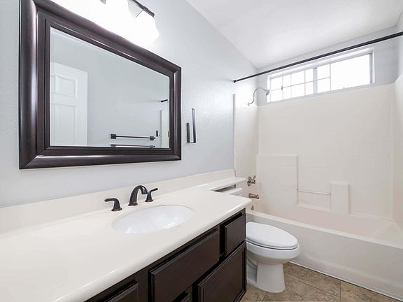 3rd image of 21832 S Vermont Ave Unit 6