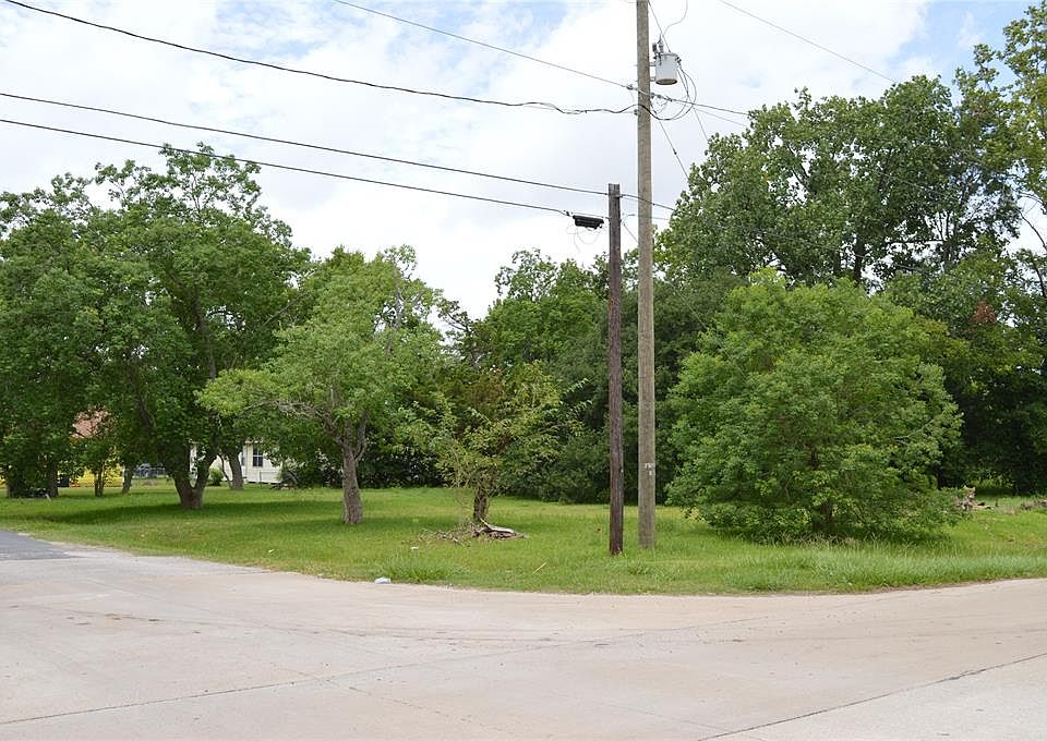 1st image of 2120 Avenue G