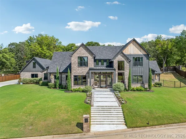 7785 Forest Ln, Tulsa, OK 74132