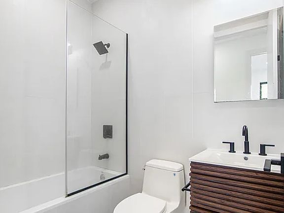 5th image of 704 8th Ave #4B