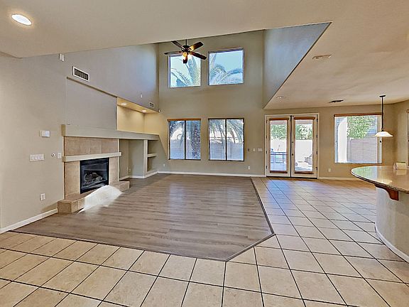 4th image of 1673 S 174th Ln