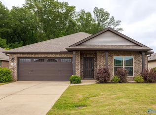 343 Willow Bank Cir, Decatur, AL 35603