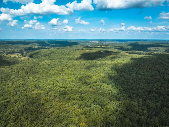 97 Cedar Dr, Salem, MO 65560