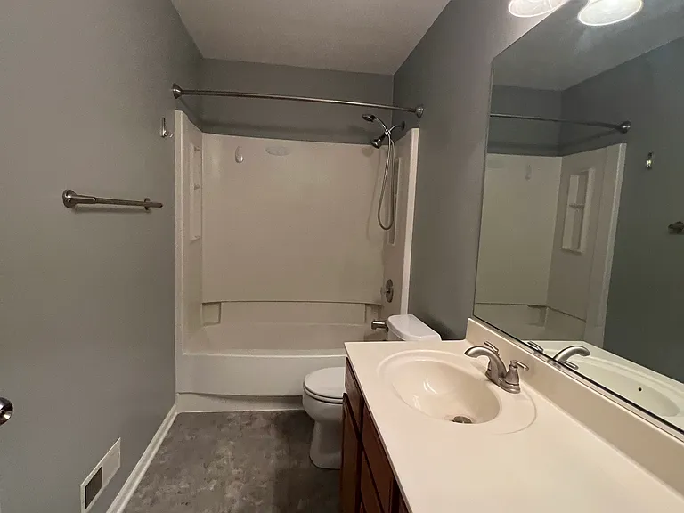 3160 Cambria Ct #3160 — Photo 10