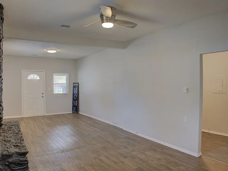 438 S 55th West Ave — Photo 7