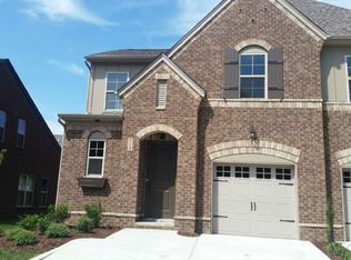 310 Coronado Private Cir, Hendersonville, TN 37075