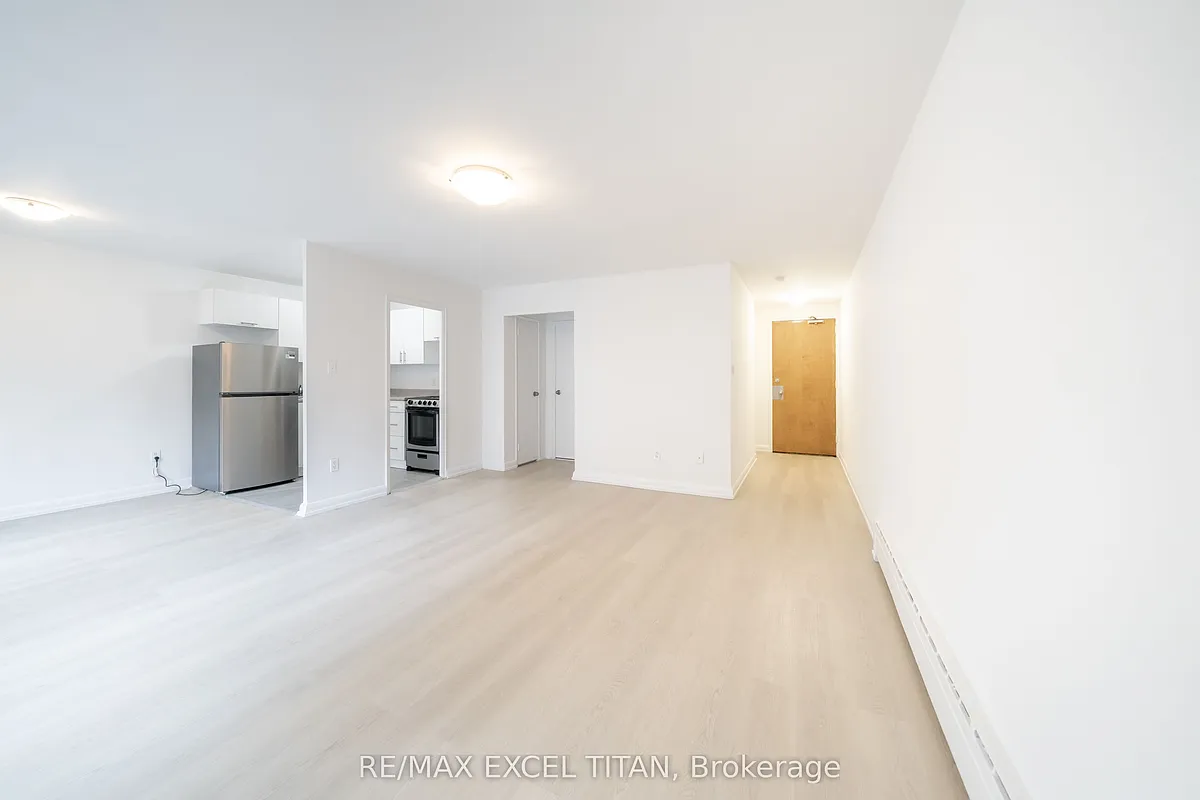 Building Photo - 77 Erskine Ave #306