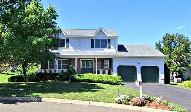 1st image of 3 Blackwell Ct