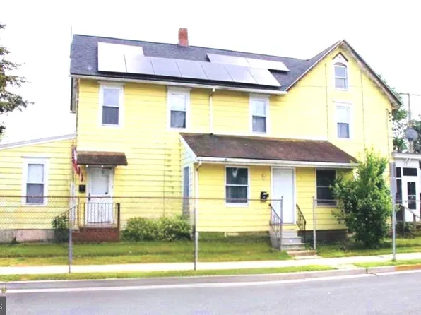 78 Walnut St, Salem, NJ 08079