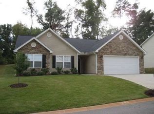 10 Granite Woods Way, Greer, SC 29650