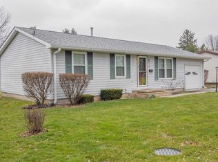 861 Esther St, Huntington, IN 46750