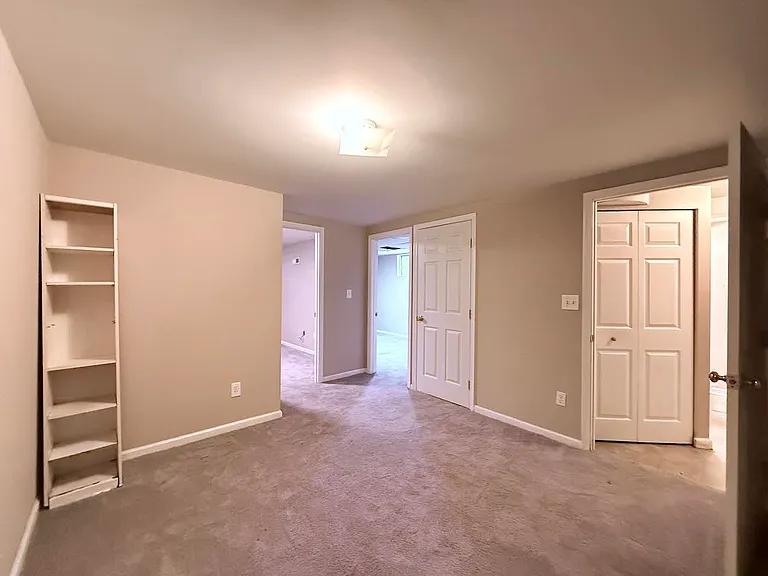 8703 34th Ave — Photo 11