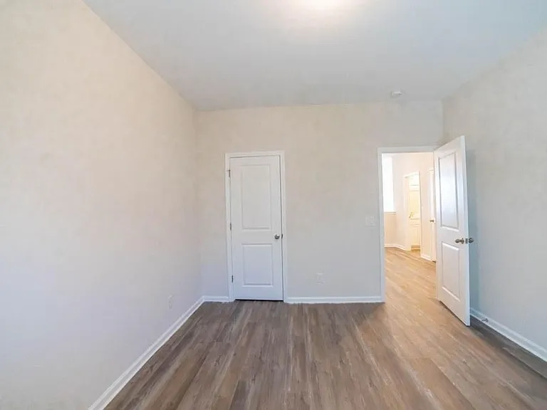 131 Lower Creek Dr — Photo 29
