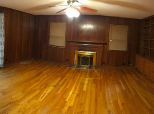 710 Thornwood Dr, Naperville, IL