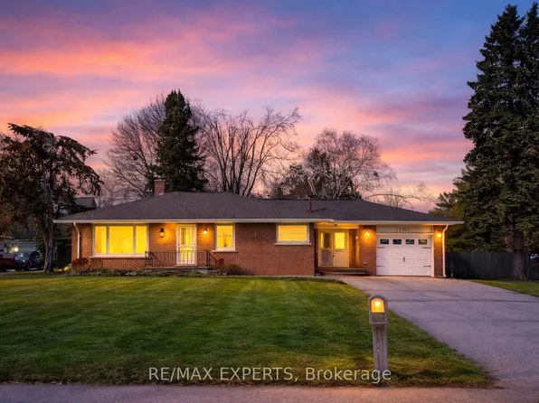 2088 Killarney Beach Rd, Innisfil, ON L0L 1K0