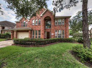 16210 S Temple Dr, Houston, TX 77095