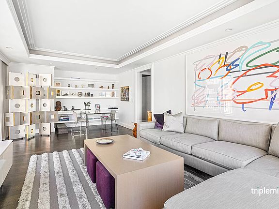 3rd image of 200 E 69th St APT 12A