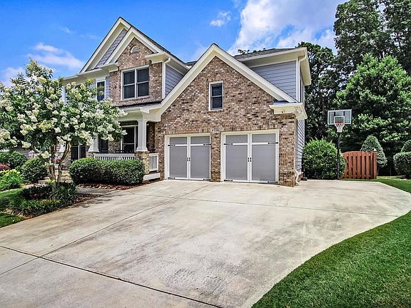 2nd image of 7452 Shady Glen Dr