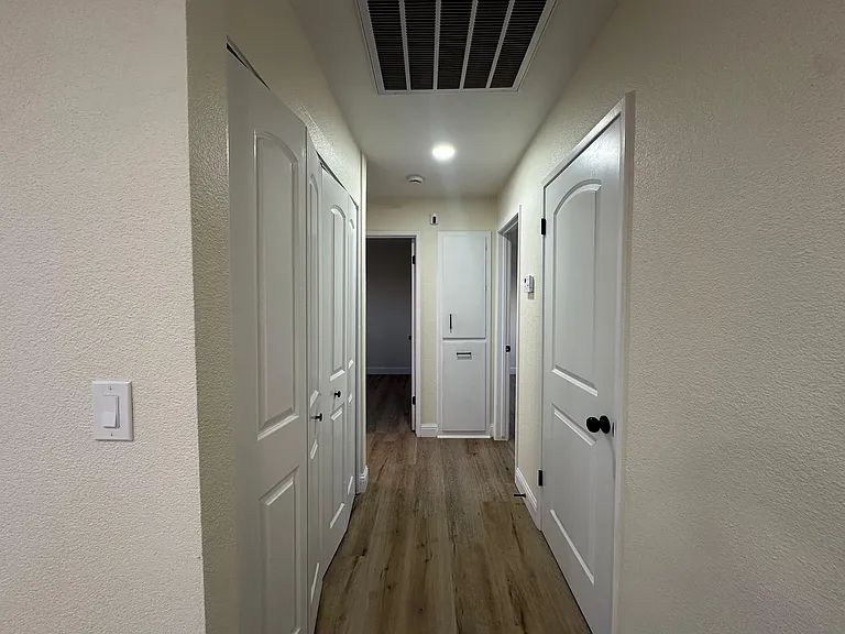 13000 Lorenzo Ct — Photo 23