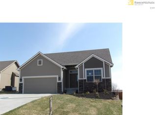 12323 N Highland Ave, Kansas City, MO 64165