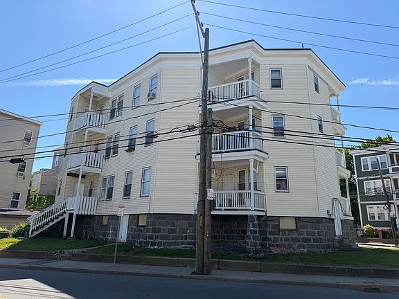 2nd image of 25 Estella St