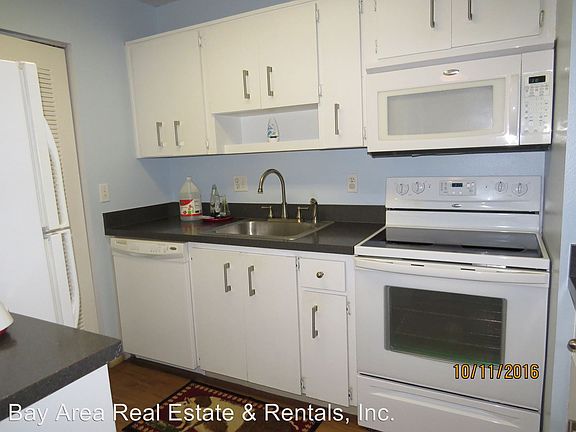 2nd image of 6004 Laketree Ln APT F