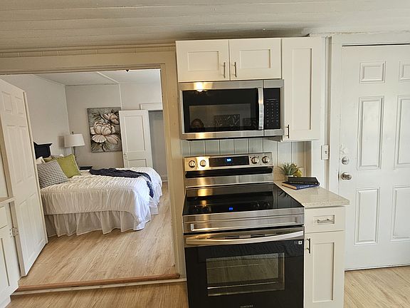 3rd image of 8114 N 11th St #B