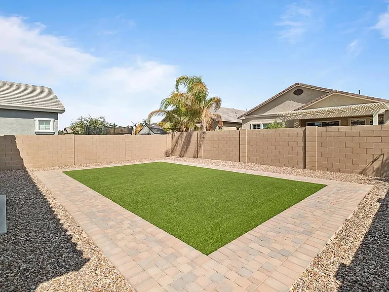 10138 E Nichols Ave — Photo 29