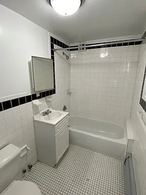 Rented by REAL New York | media 16