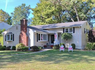 27 Somerset Place, Berkeley Heights, NJ 07922